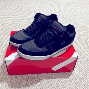 Men’s casual shoes